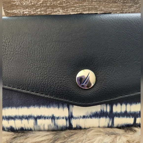 Nautica wallet Blue/White - Picture 2 of 6